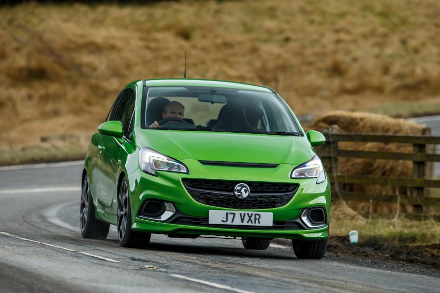  Vauxhall Corsa VXR 2015 года  (фото 29 из 37)